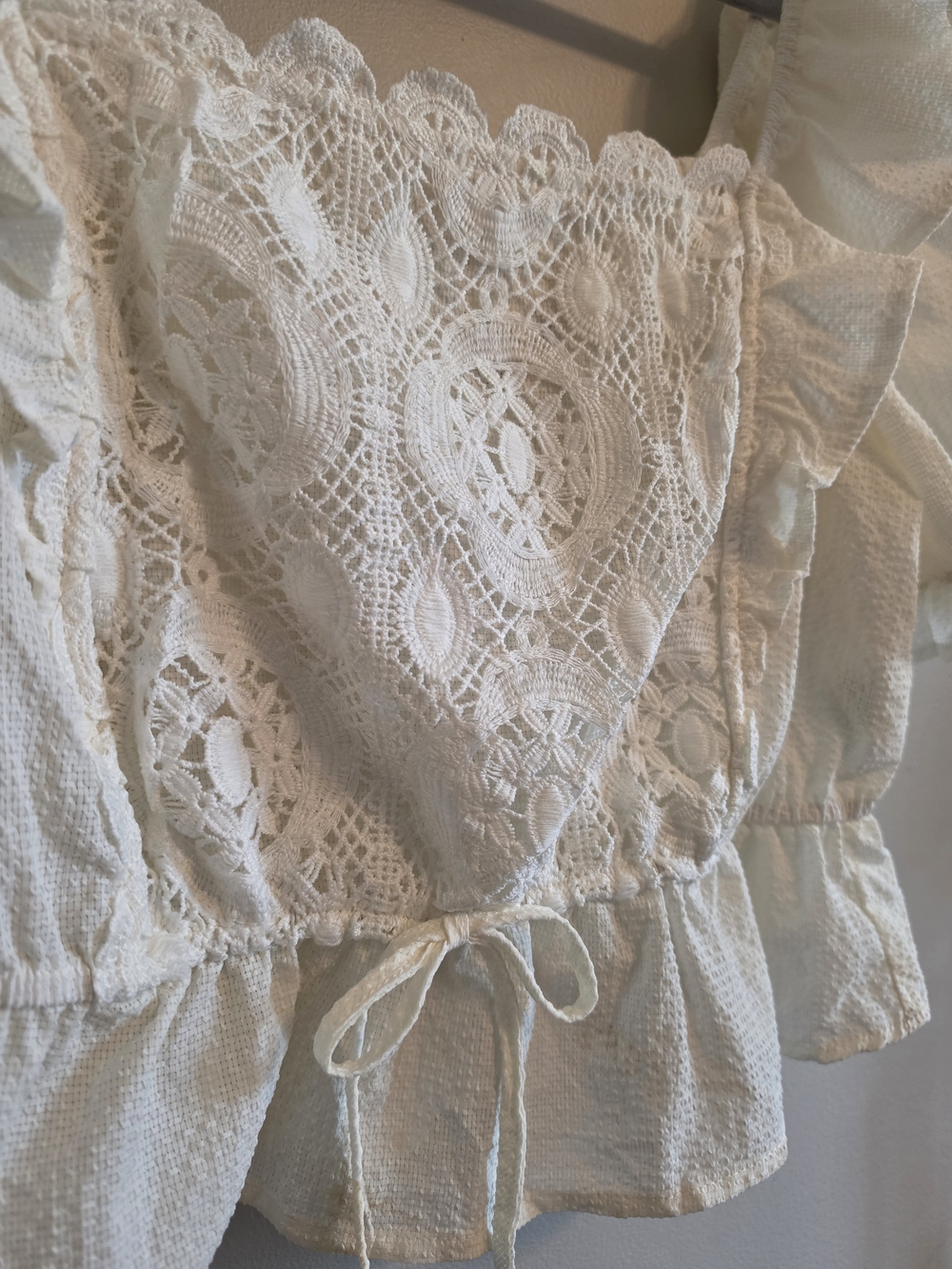 White Lace-Front Ruffled Peasant Top - Picture 5 of 9